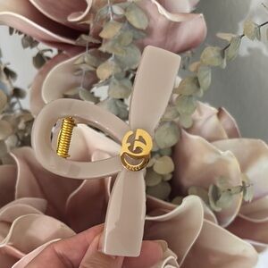 Beige Bow Hair Clip with Gold GG Accent